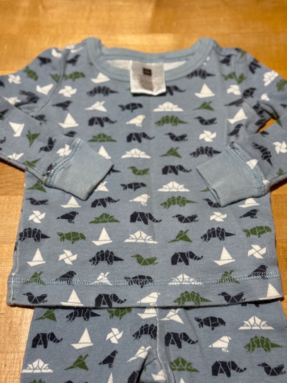 Tea Collection Baby Pajama Set - Picture 2 of 4